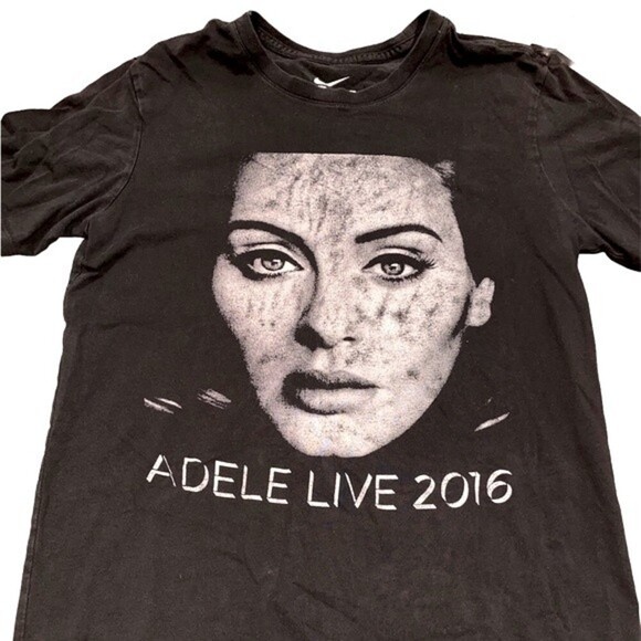Nike Adele 2016 black concert T-shirt size small - Picture 1 of 4